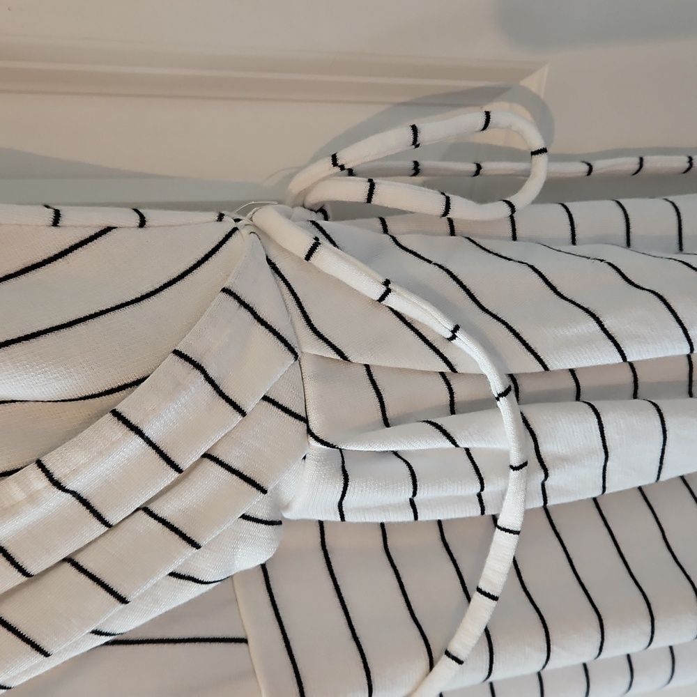 41 Hawthorn Striped Dress - Picture 3 of 8